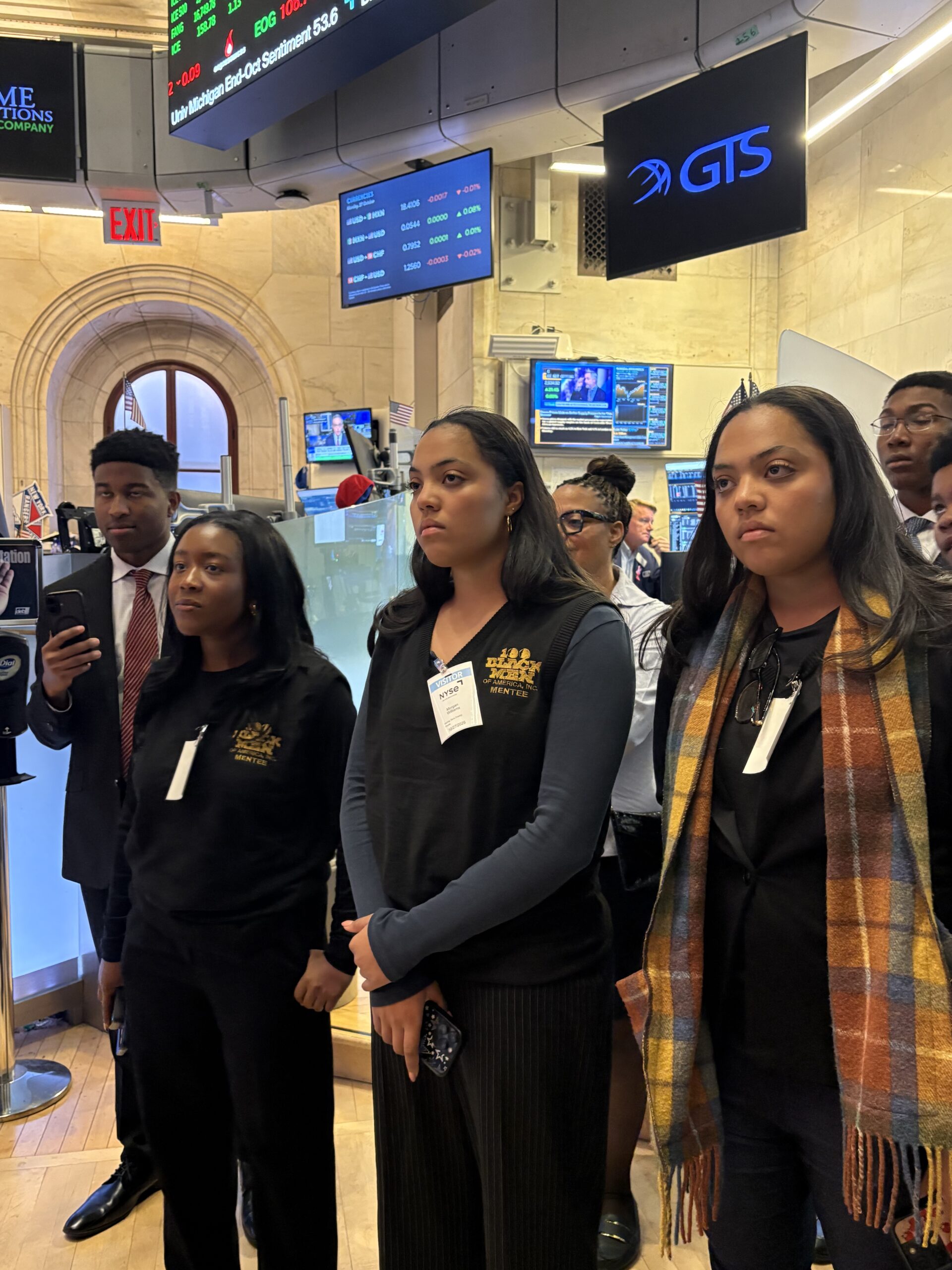 100 Black Men LA Scholars Win Stock Market Competition